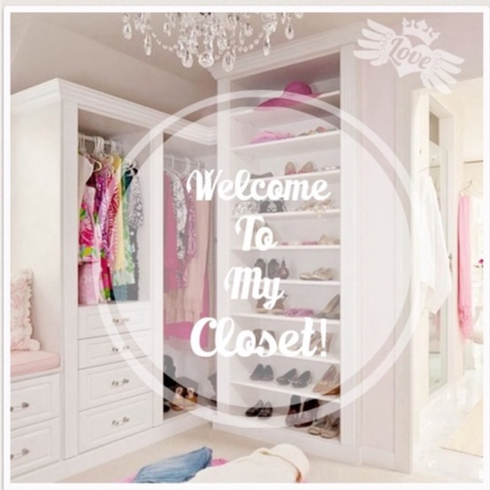 Welcome to my Closet!!